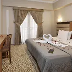 فندق New Balturk Izmit كوجايِلِ