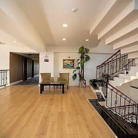 New Balturk Izmit Szálloda 4*